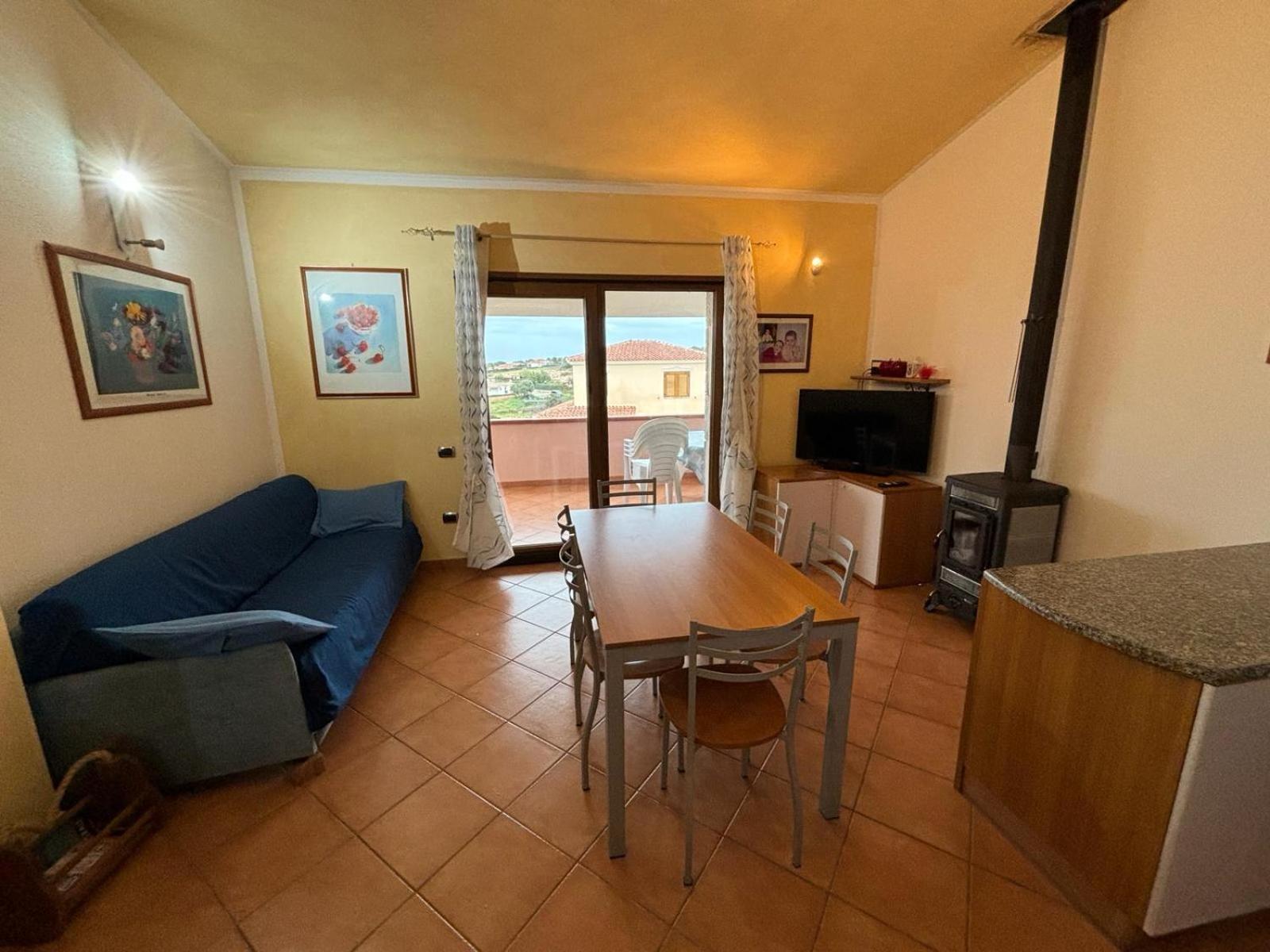 casa nostra tanaunella Luaran gambar