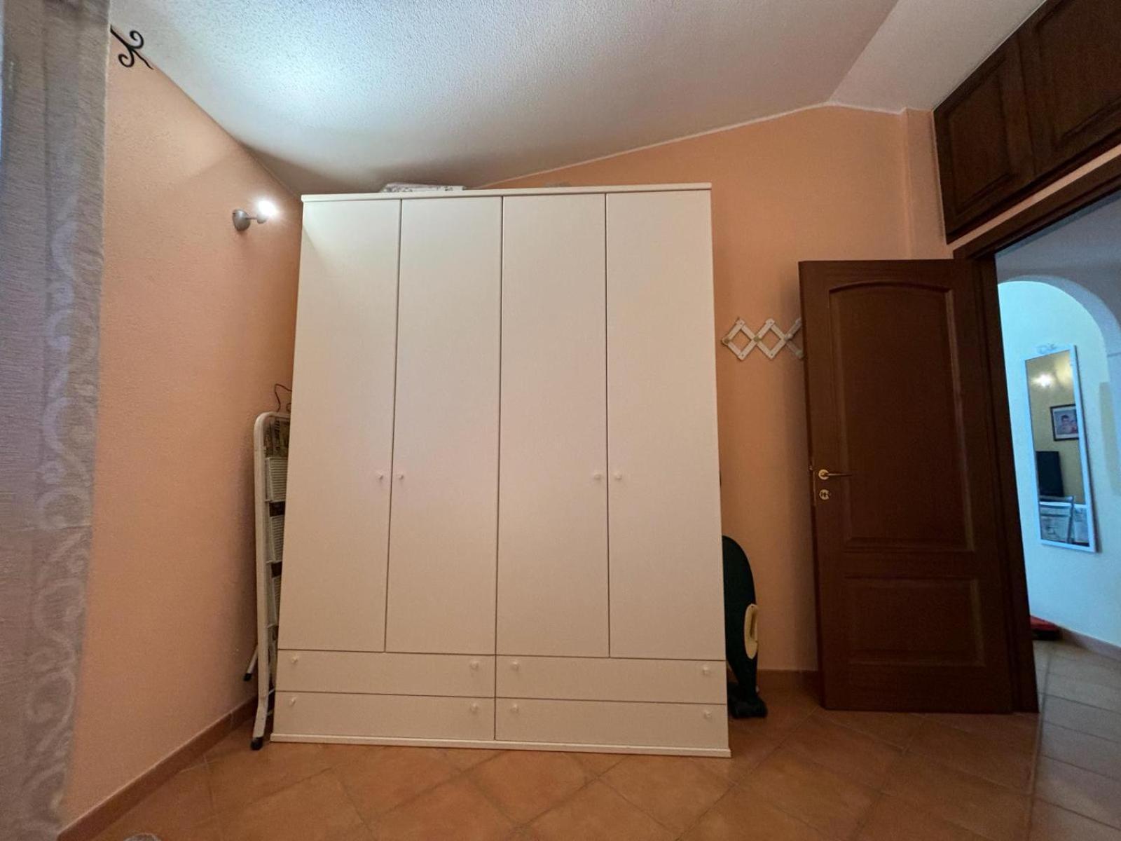 casa nostra tanaunella Luaran gambar